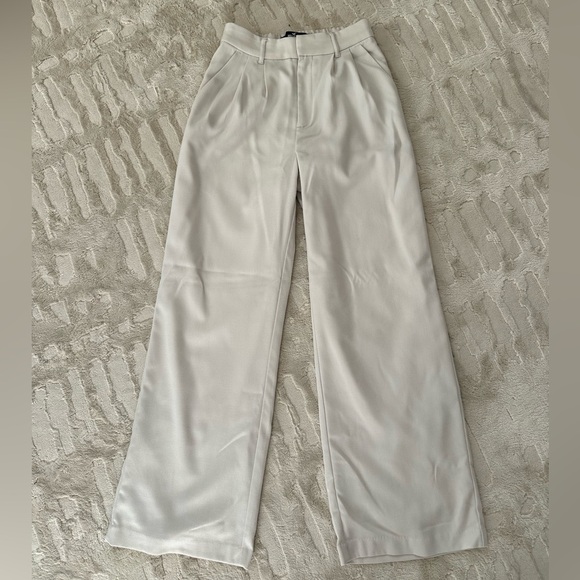 Hollister Pants - Hollister Ultra High-Rise Trousers
